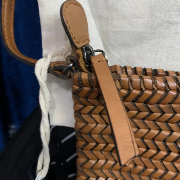 Pre-Loved Biba Natural Leather Crossbody Bag – artisan craftsmanship and timeless style, sustainably curated by Pre-Loved by Paul.